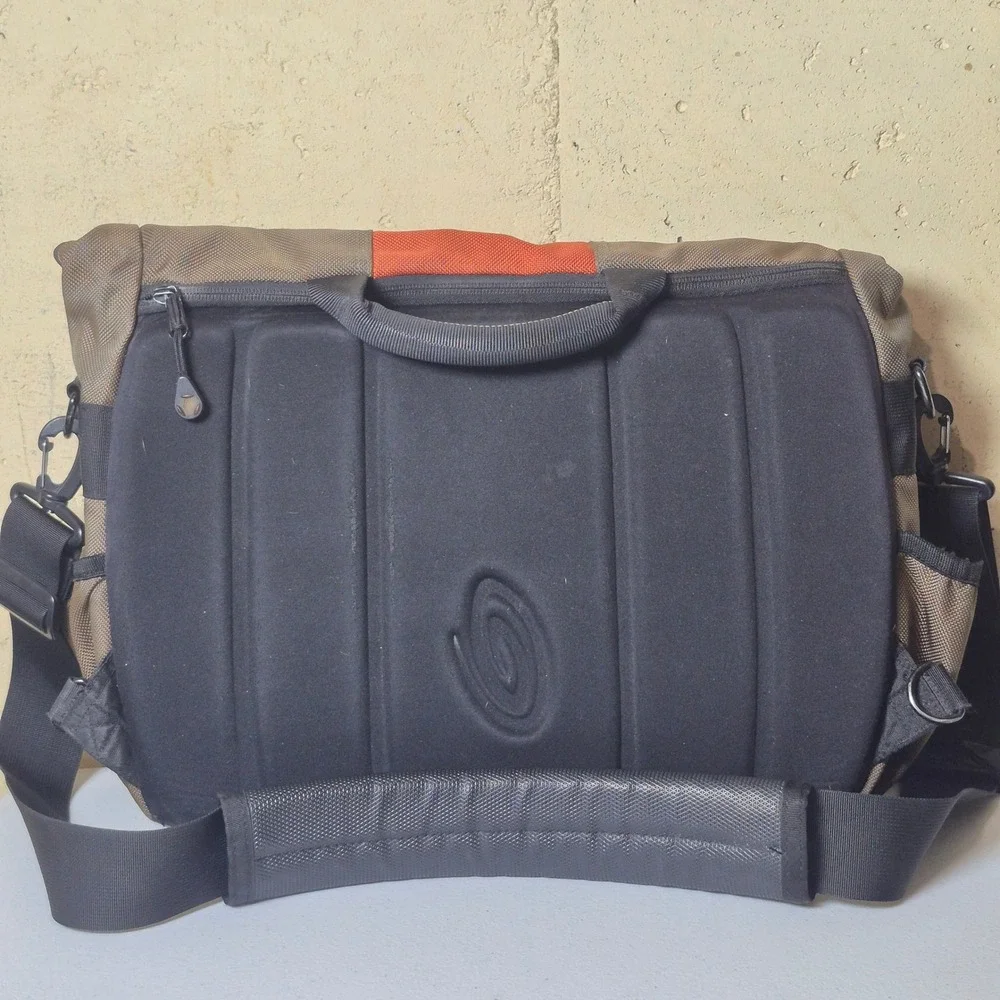 Timbuk2 Classic Messenger Bag Brown Orange Laptop Crossbody Shoulder Strap